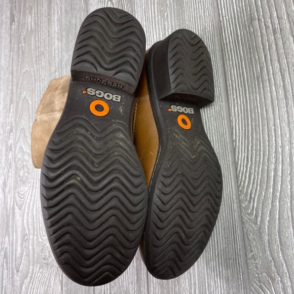 BOGS Waterproof Boho Gorpcore Leather Boots - Picture 8 of 11